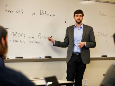 Picture of professor teaching a class