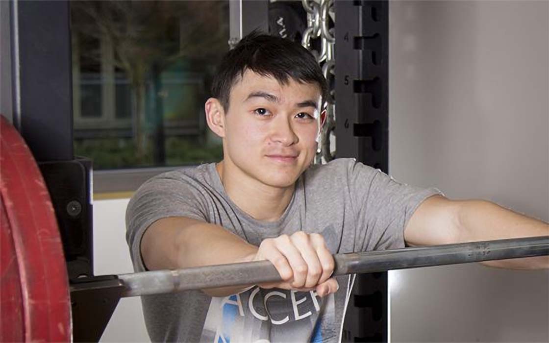Nuk Suwanchote, '16, co-founder of UW Tacoma student club "Syndicate of Strength"
