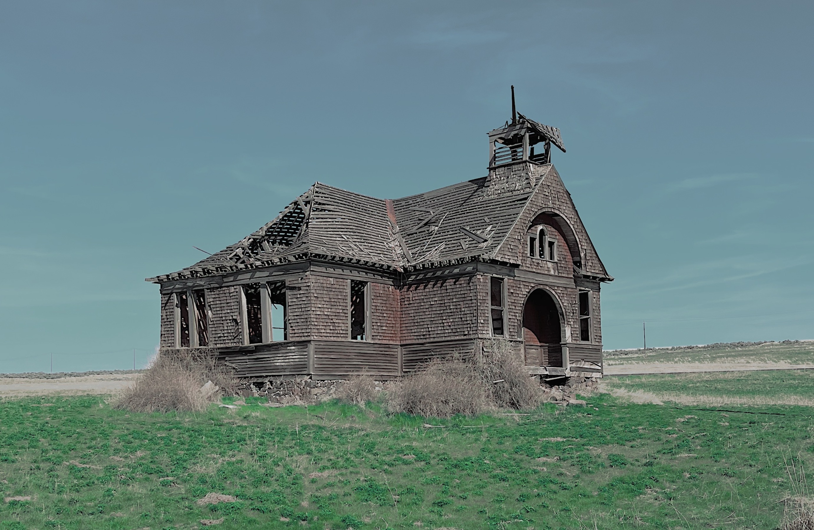 Image of remains of a school