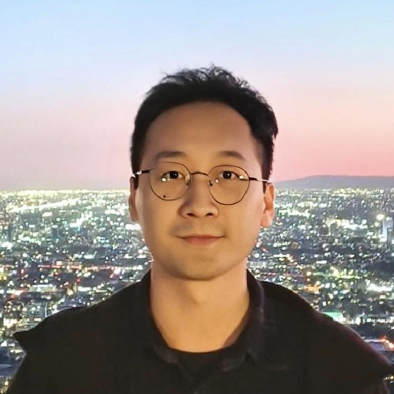 Headshot of Xutong Liu with a background of a city skyline